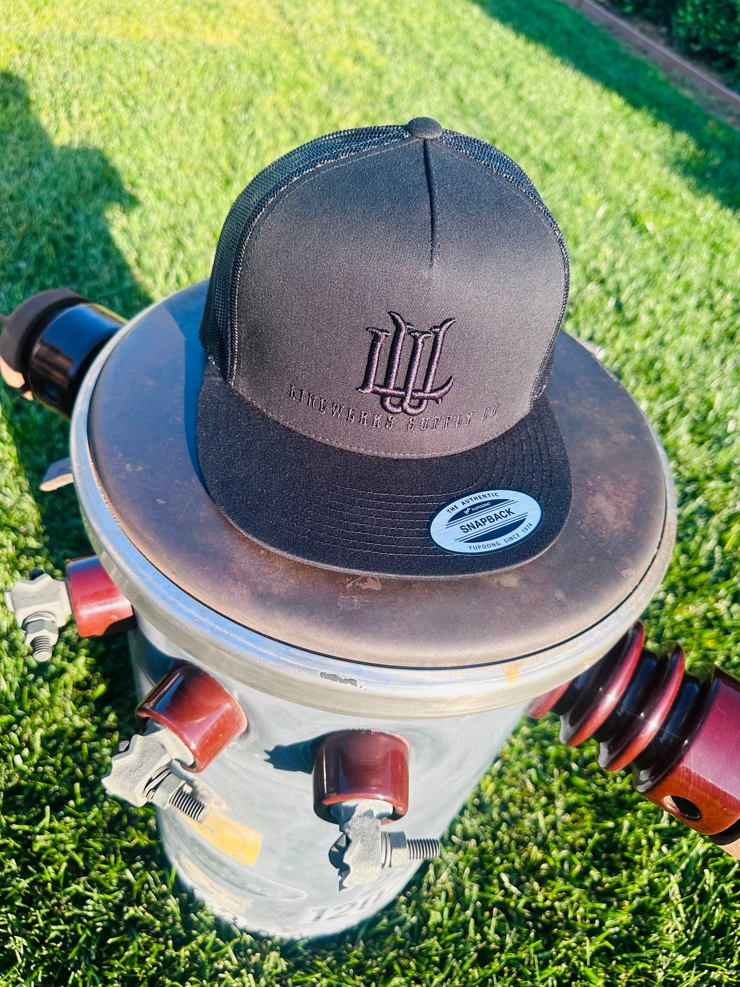Black on Black 6 Panel Snapback Trucker